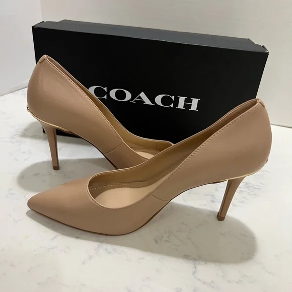 Coach Tan Stiletto Heels Pointed Toe - Picture 2 of 9